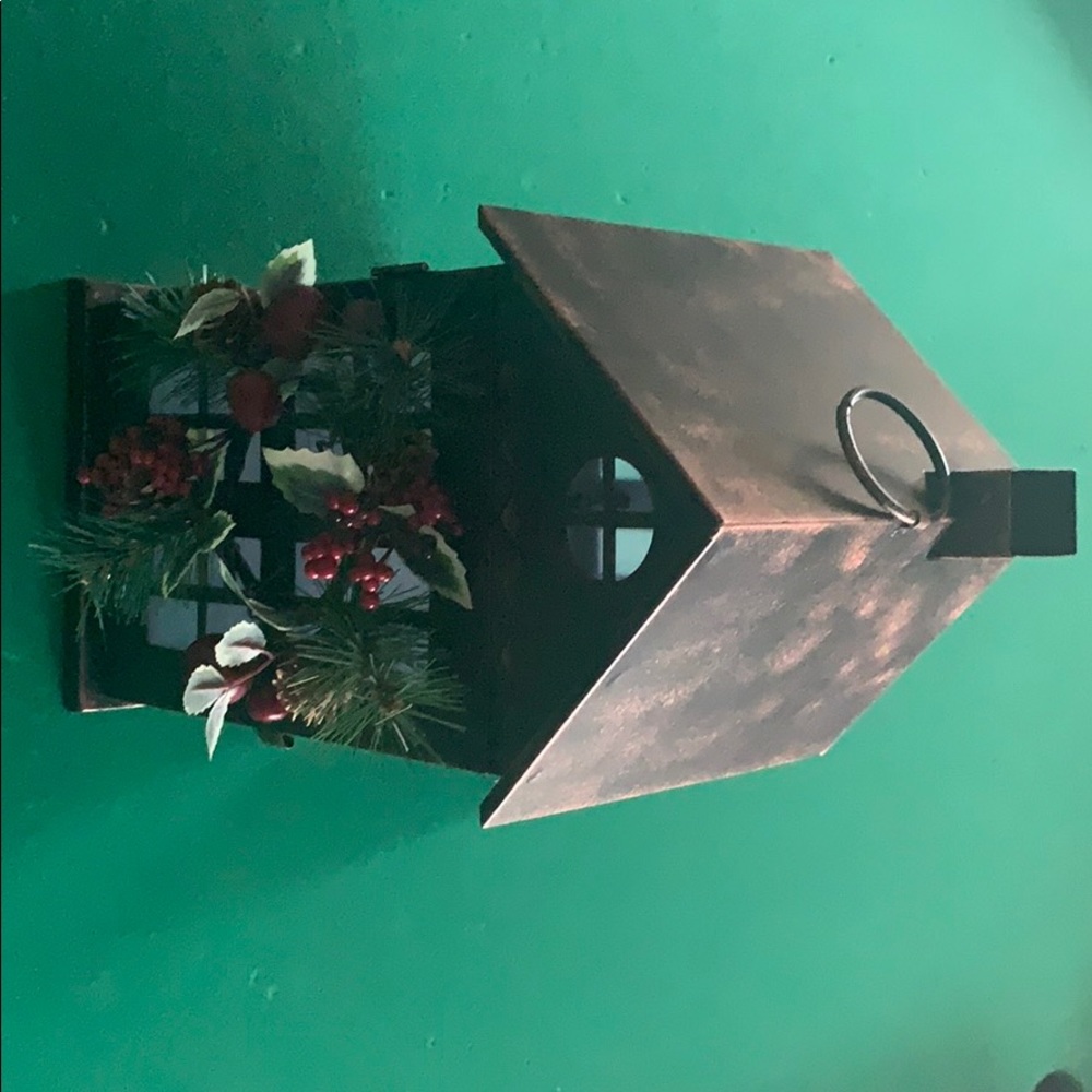 Flower battery operated lantern